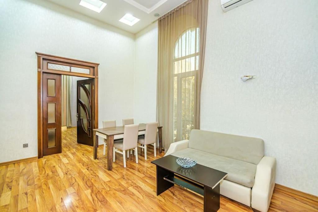 City Center Apartment Baku Exterior photo
